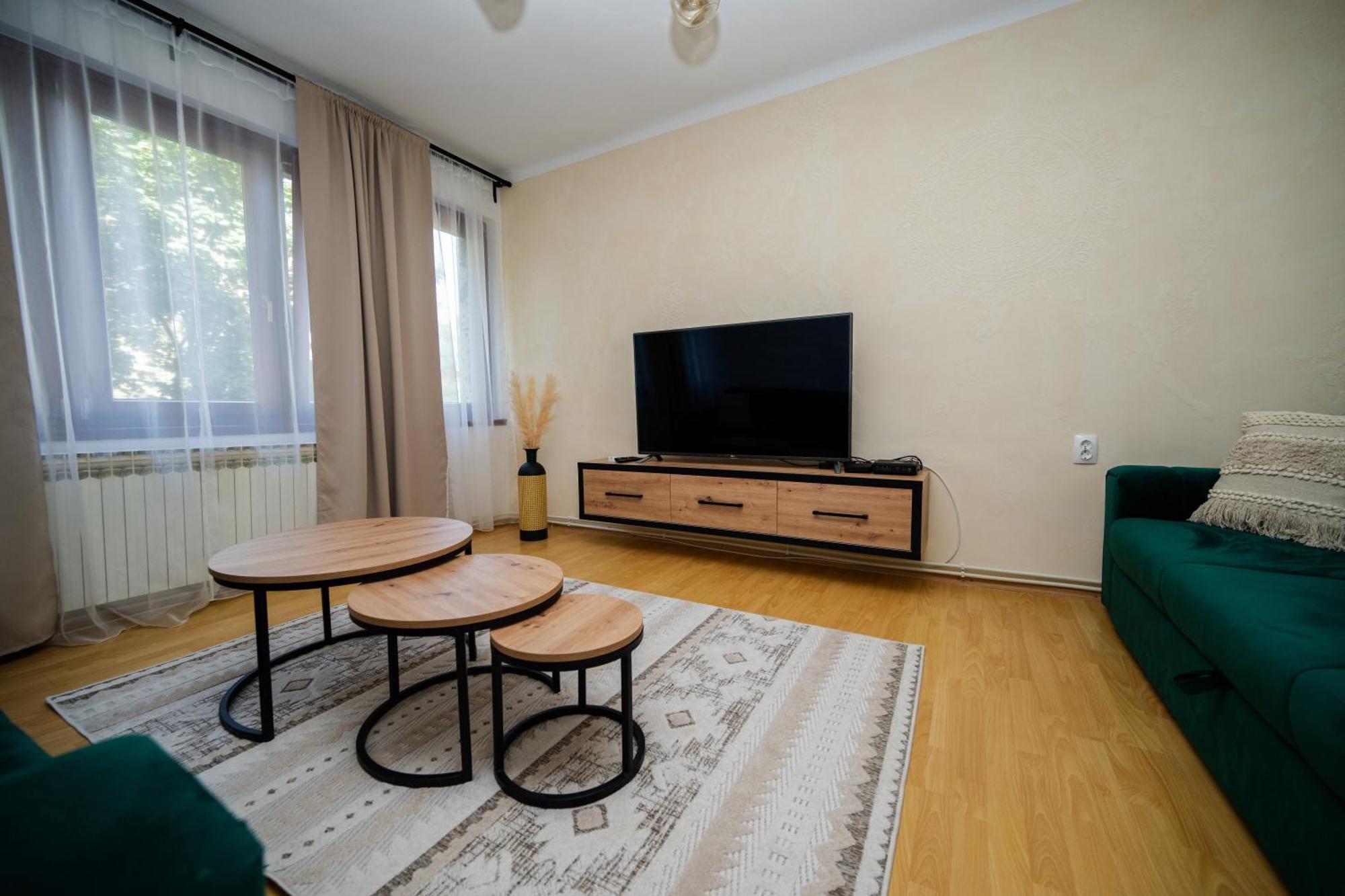 Cozy One-Bedroom Apartment Near City Center SJJ Esterno foto